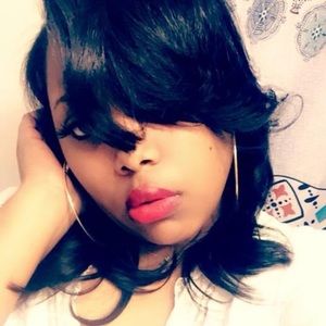 Meet your Posher, Janae